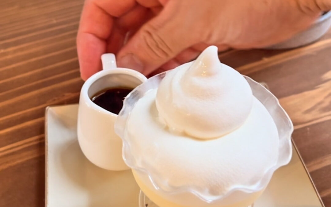 人気の山辺牛乳使用のヴィンテージプリンと山辺ソフトの組み合わ